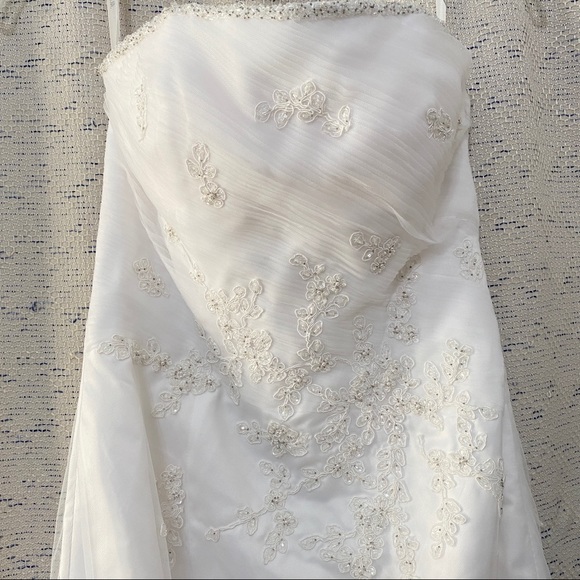 David’s Bridal Michael Angelo Dress - Picture 8 of 13